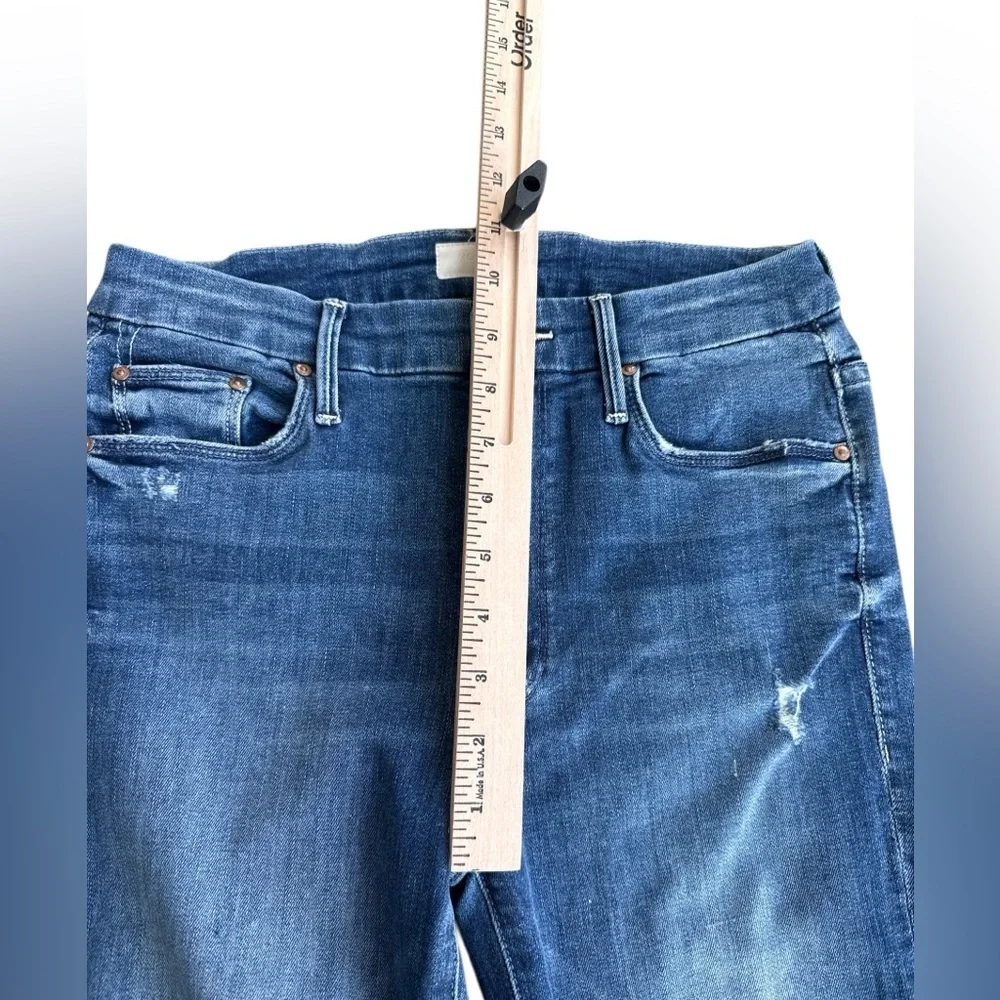 MOTHER High Waisted Looker Ankle Fray Jeans